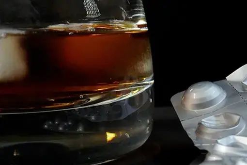 Alkohol og Panodil sammen